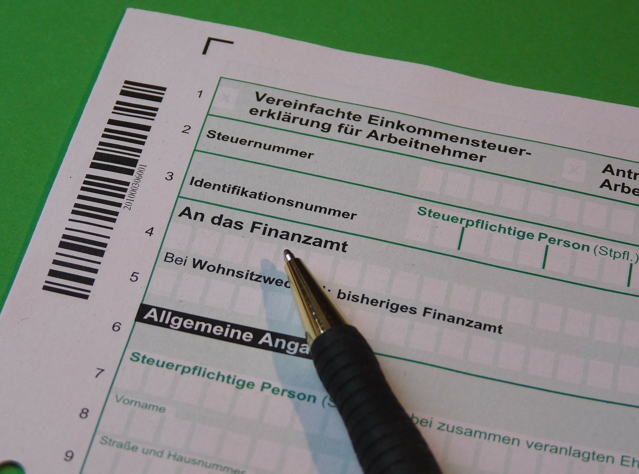 Einkommensteuer-Erklärung, Finanzamt